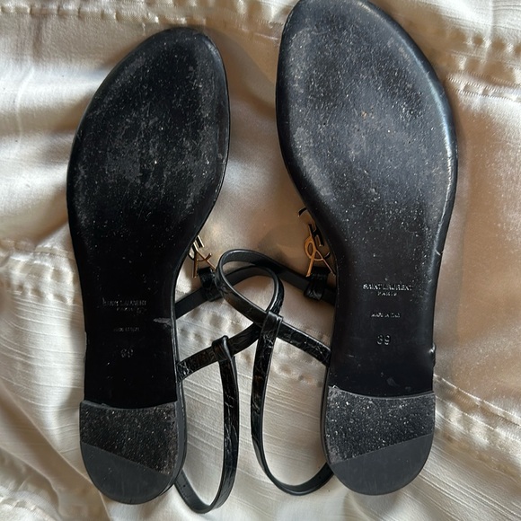 Saint Laurent Cassandra Leather Thong Sandals size 39 - Picture 12 of 12
